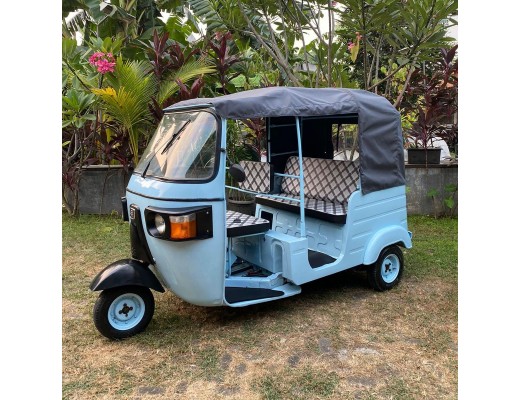 Bajaj Scooter 4 Tak Threewheels 